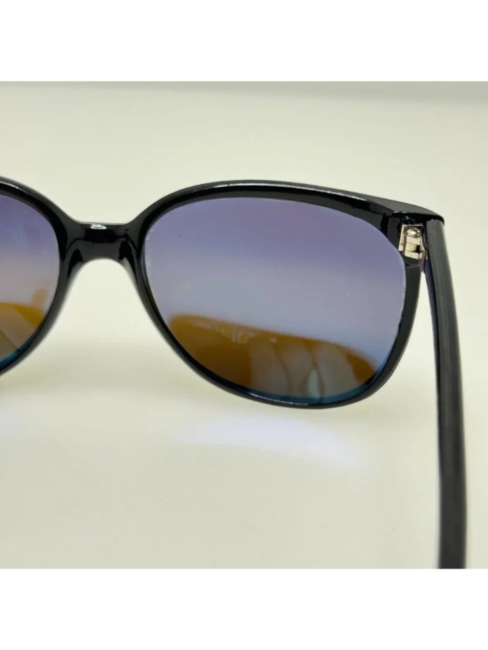 Unbranded Sunglasses Vintage Retro Black Taiwan Glass Lenses